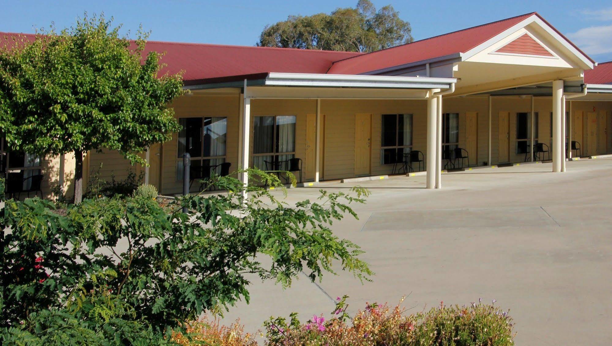 Pittsworth Motor Inn Exterior foto