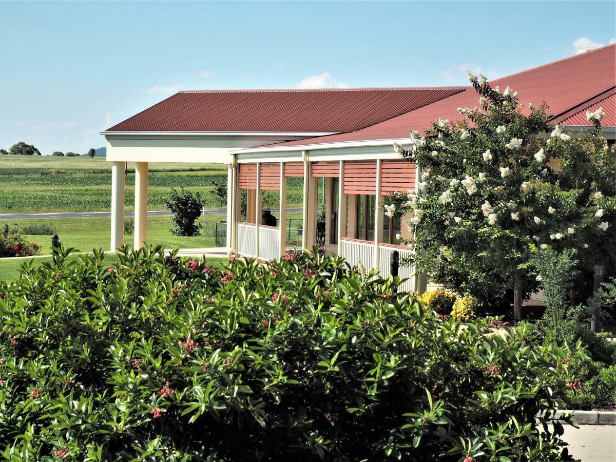Pittsworth Motor Inn Exterior foto